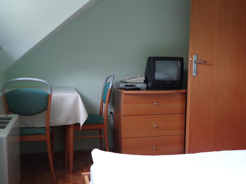 Rooms Hochkraut Celje Ruang foto