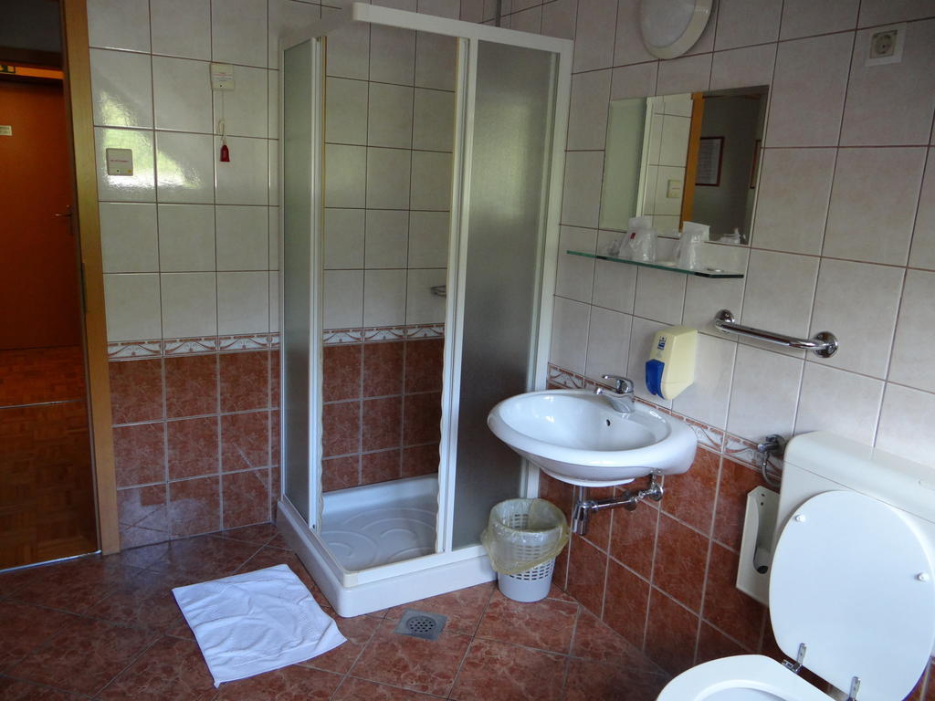 Rooms Hochkraut Celje Ruang foto