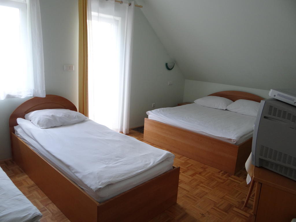 Rooms Hochkraut Celje Ruang foto